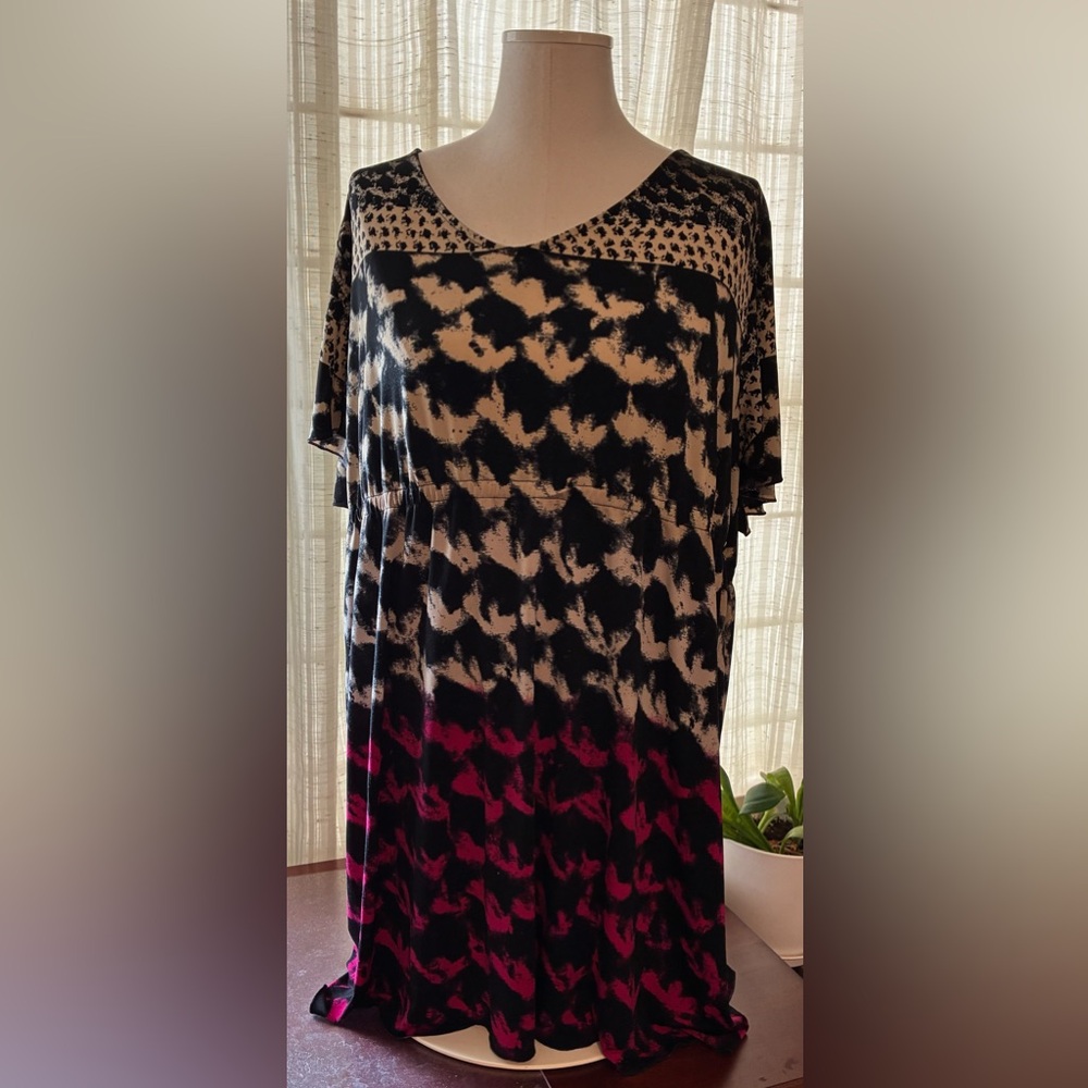 Lane Bryant Black Cream and Fuchsia Tie-Dye Tiered Midi Dress - Picture 4 of 15